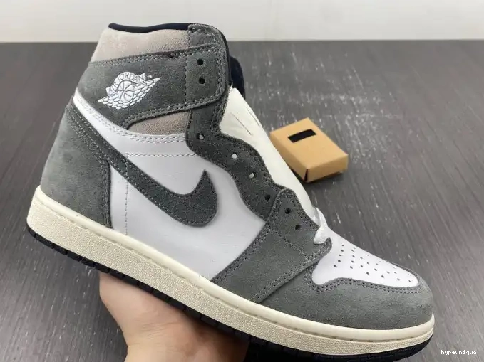 HYPE DZ5485-051 Retro OG High Jordan Black 1 Washed 0529